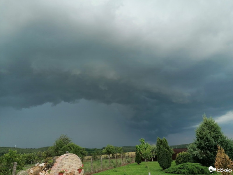 Észlelési fényképek