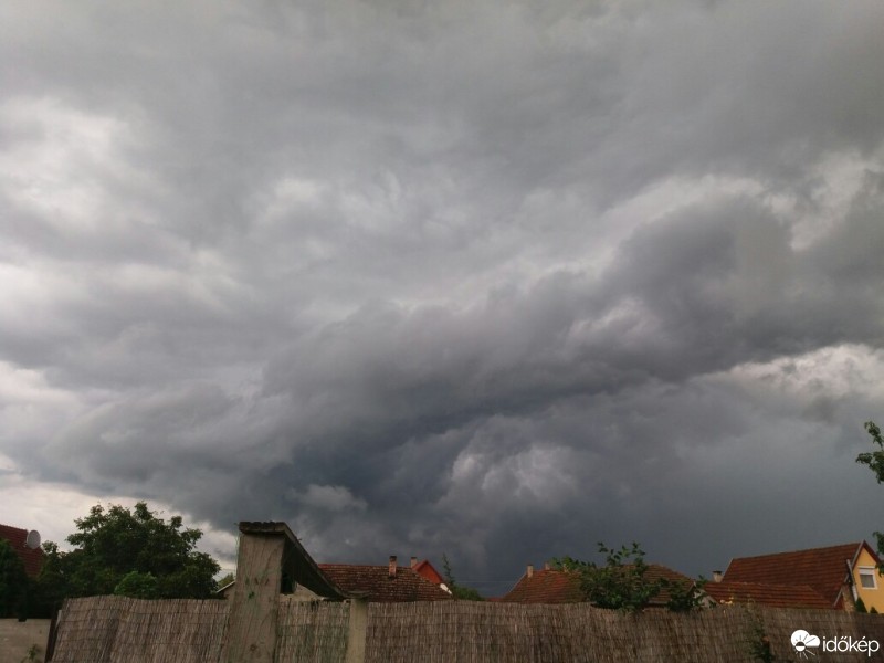 Észlelési fényképek