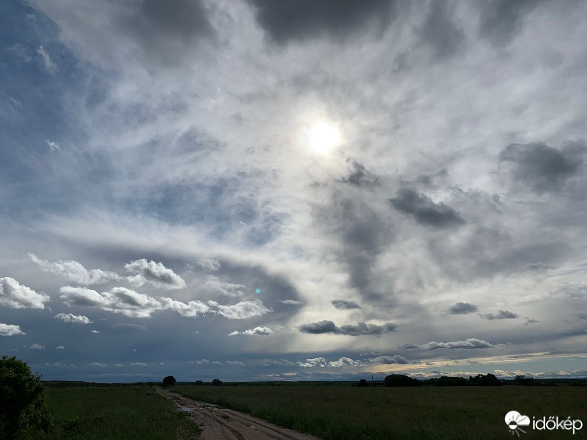 Észlelési fényképek