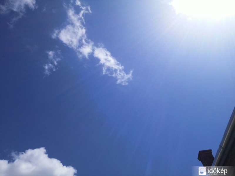 Észlelési fényképek