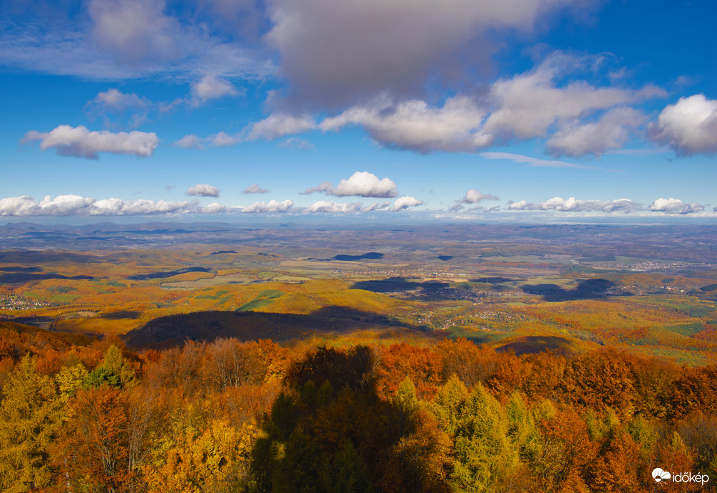 Őszi panoráma a Kékestetőről