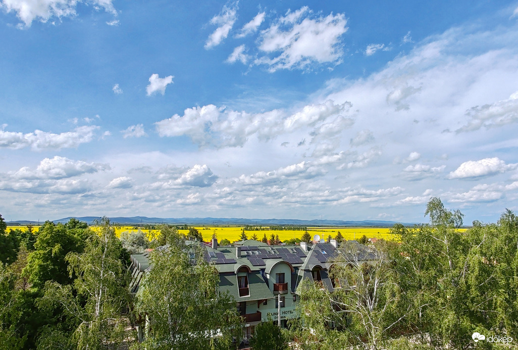 Tavaszi panoráma