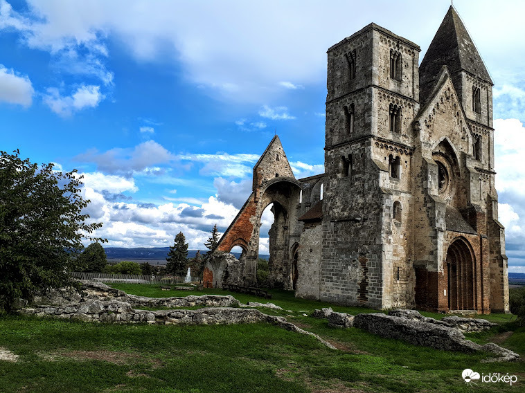 Zsámbéki Romtemplom