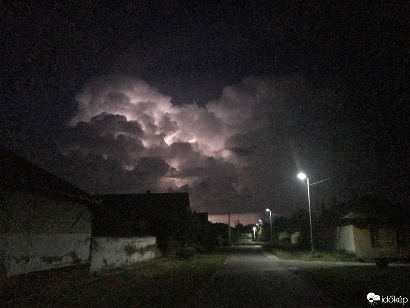 Észlelési fényképek