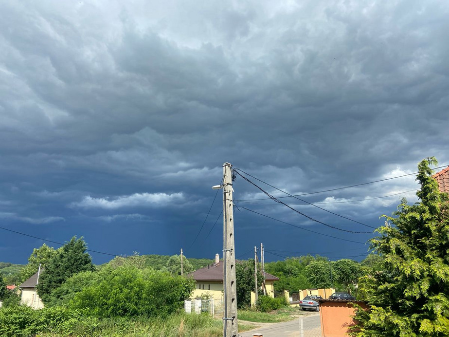 Észlelési fényképek