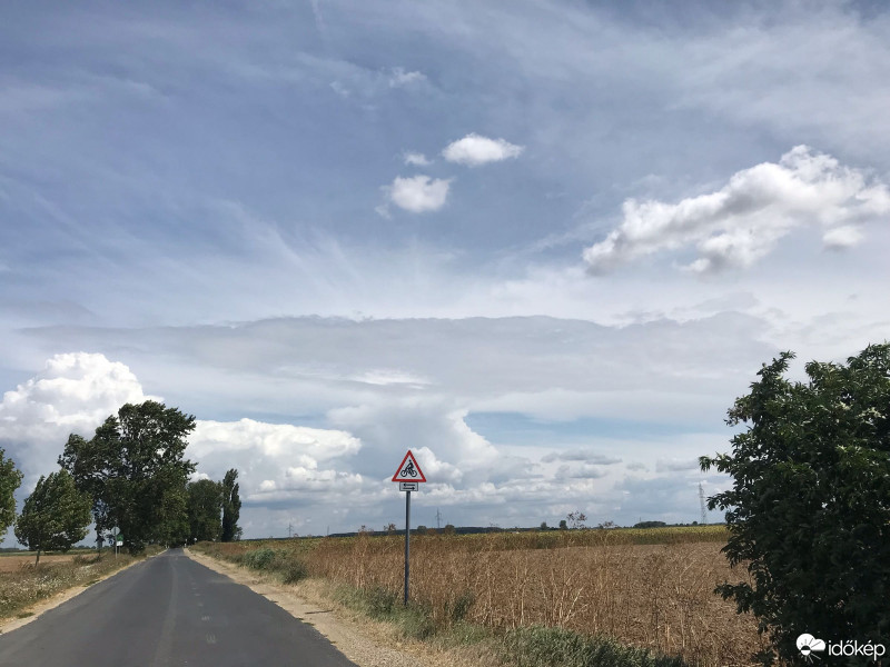 Észlelési fényképek