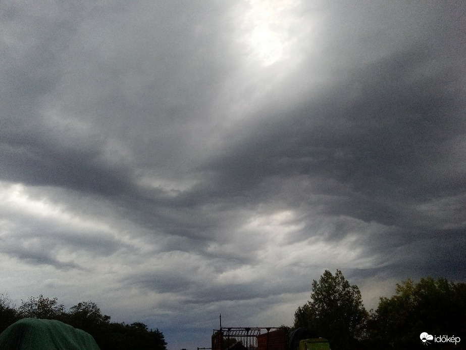 Észlelési fényképek