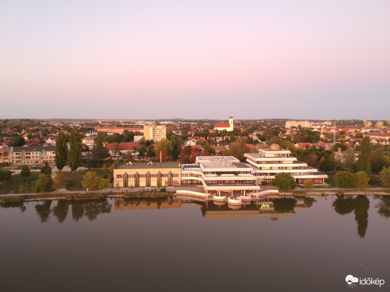 A csillagvizsgálóban készülnek az arató Holdra
