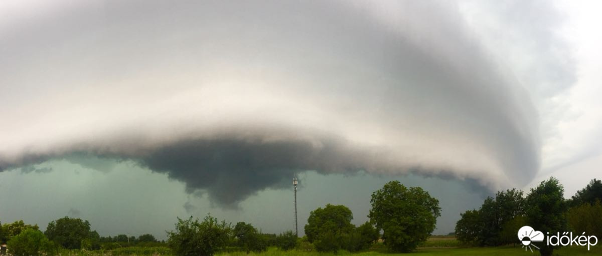 Észlelési fényképek