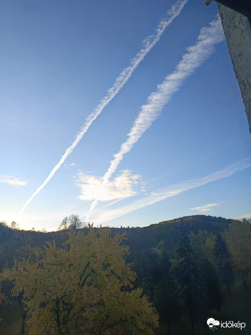 Észlelési fényképek