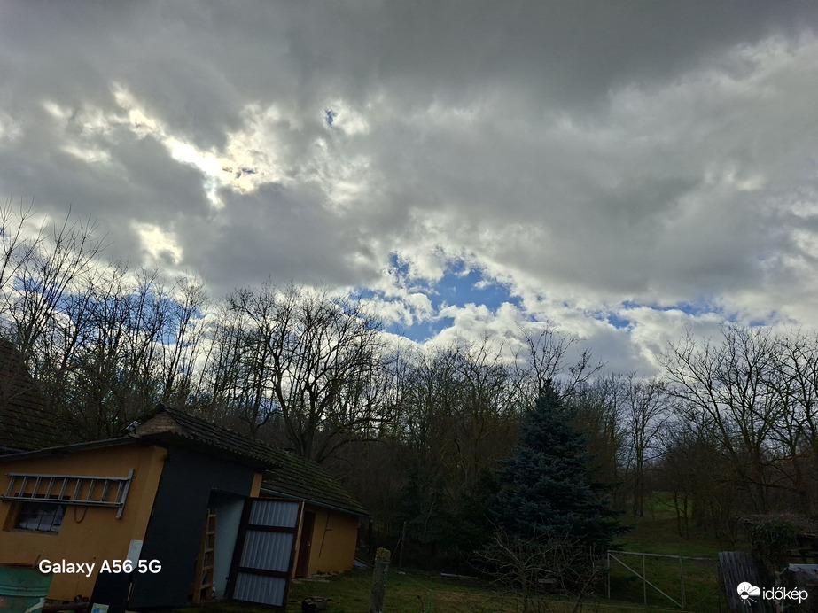 Észlelési fényképek