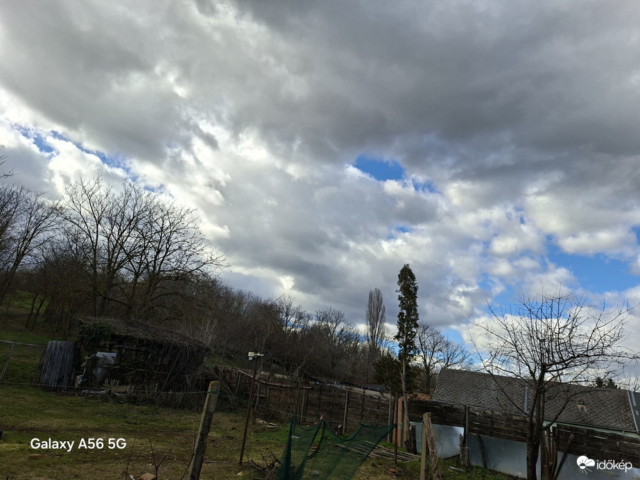 Észlelési fényképek