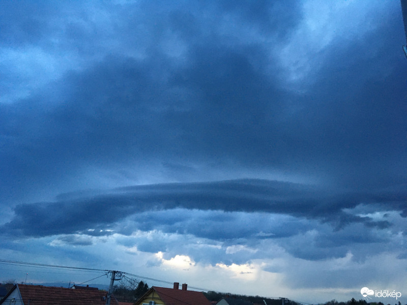 Észlelési fényképek