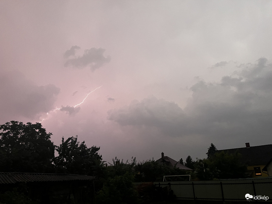 Észlelési fényképek