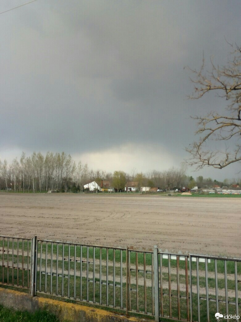 Észlelési fényképek