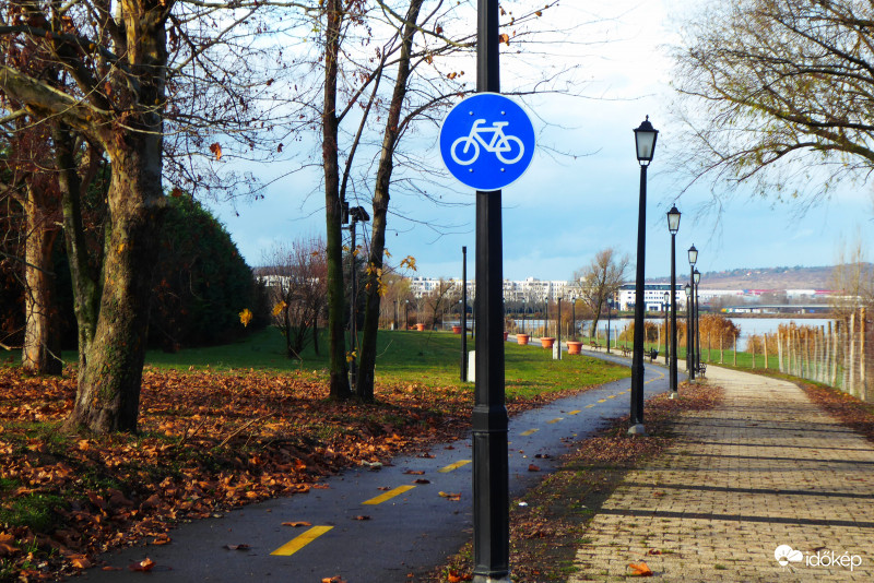 Választék: kerékpár vagy séta