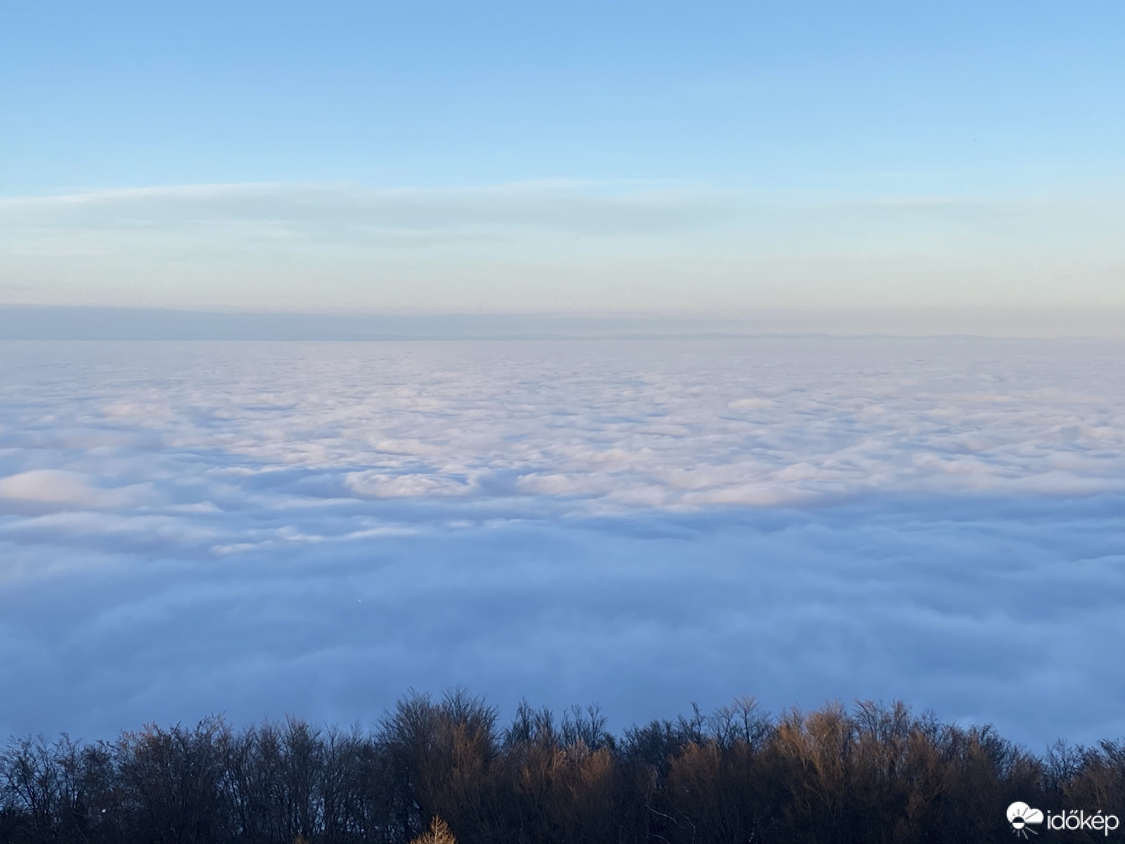 Így néz ki az országon ülő hideg pára fölülről