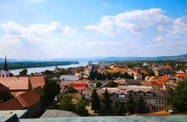 Vác