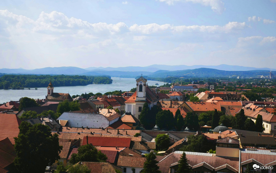 Vác