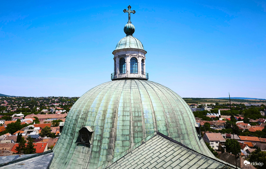 Vác