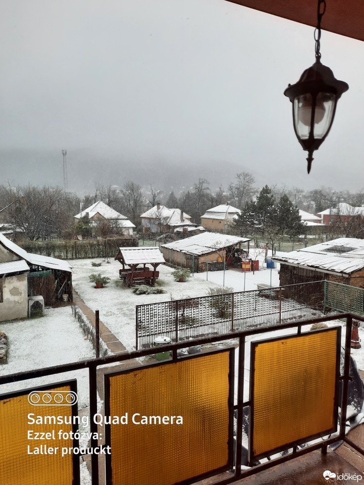 Észlelési fényképek