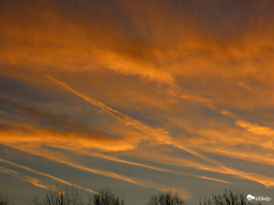 Mielőtt felkelt a Nap