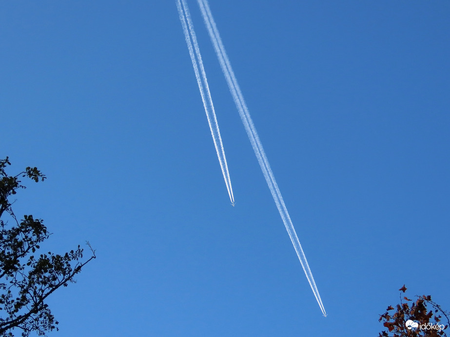 Szétváltak útjaink