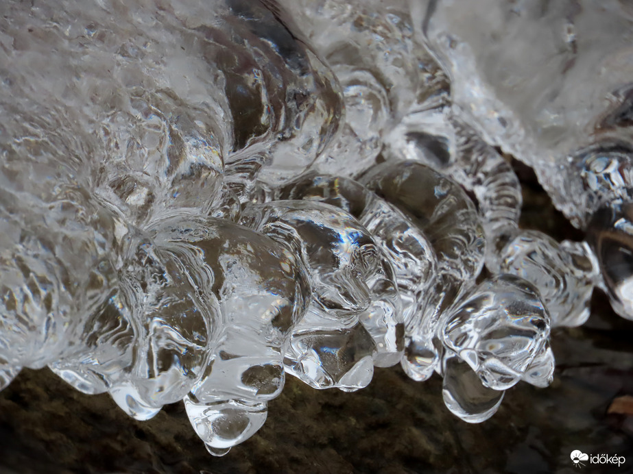 Újabb fagyott formák