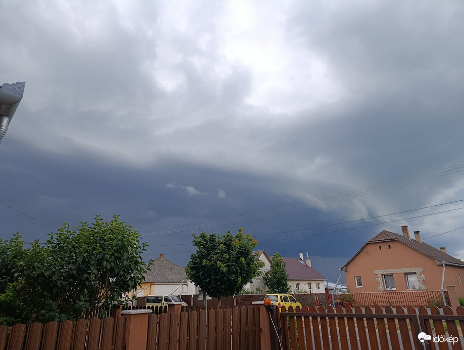 Észlelési fényképek