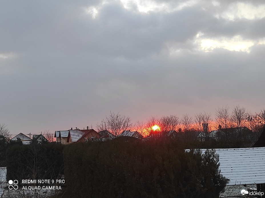 Észlelési fényképek