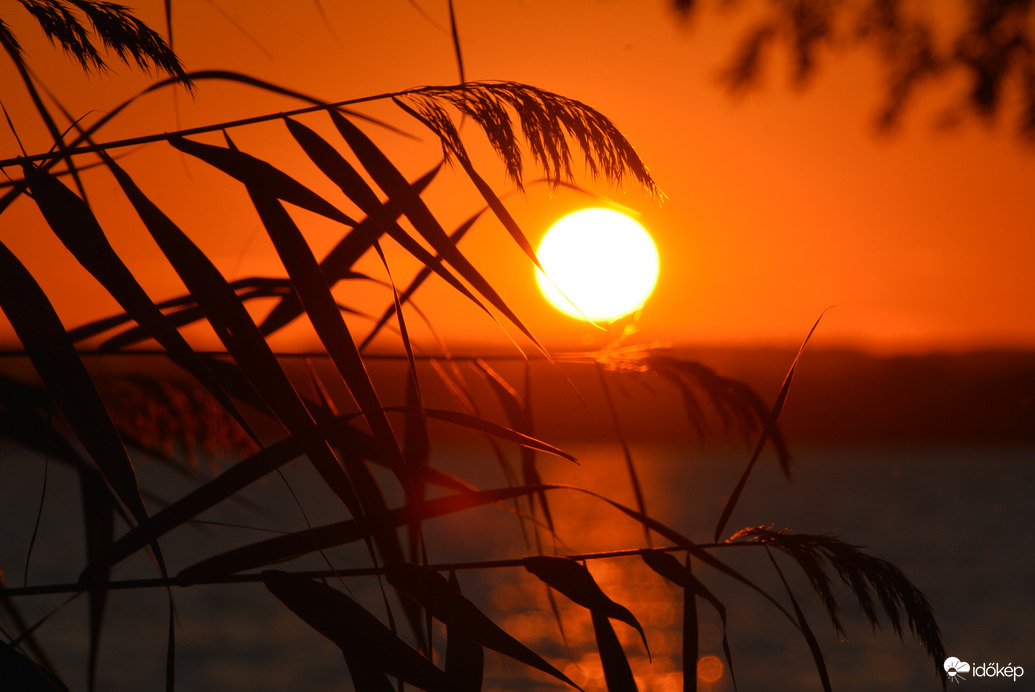Szeptember első naplementéje