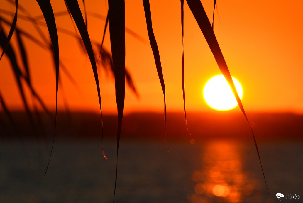 Szeptember első naplementéje