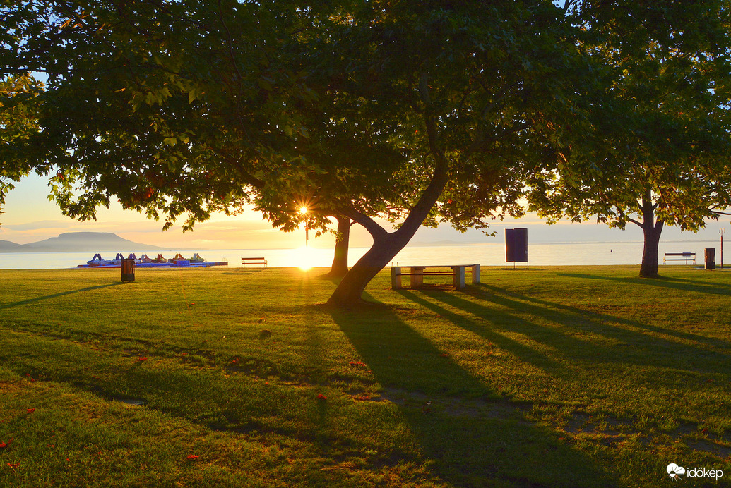 Kissé párás, szeptemberi napkelte 09.04.