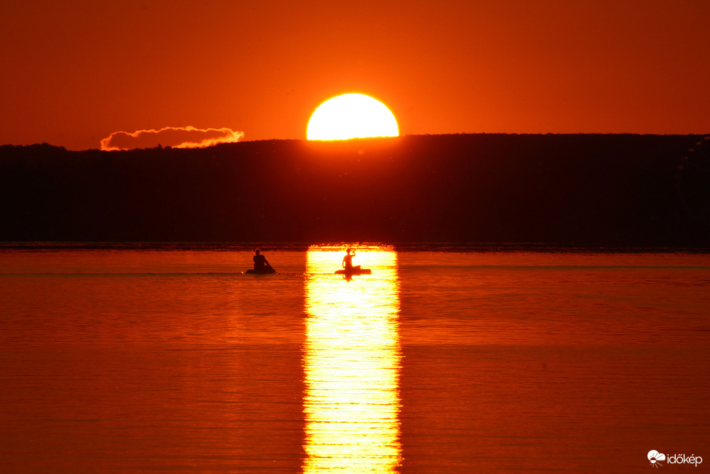 Kajakosok a szeptemberi naplementében 09.11.