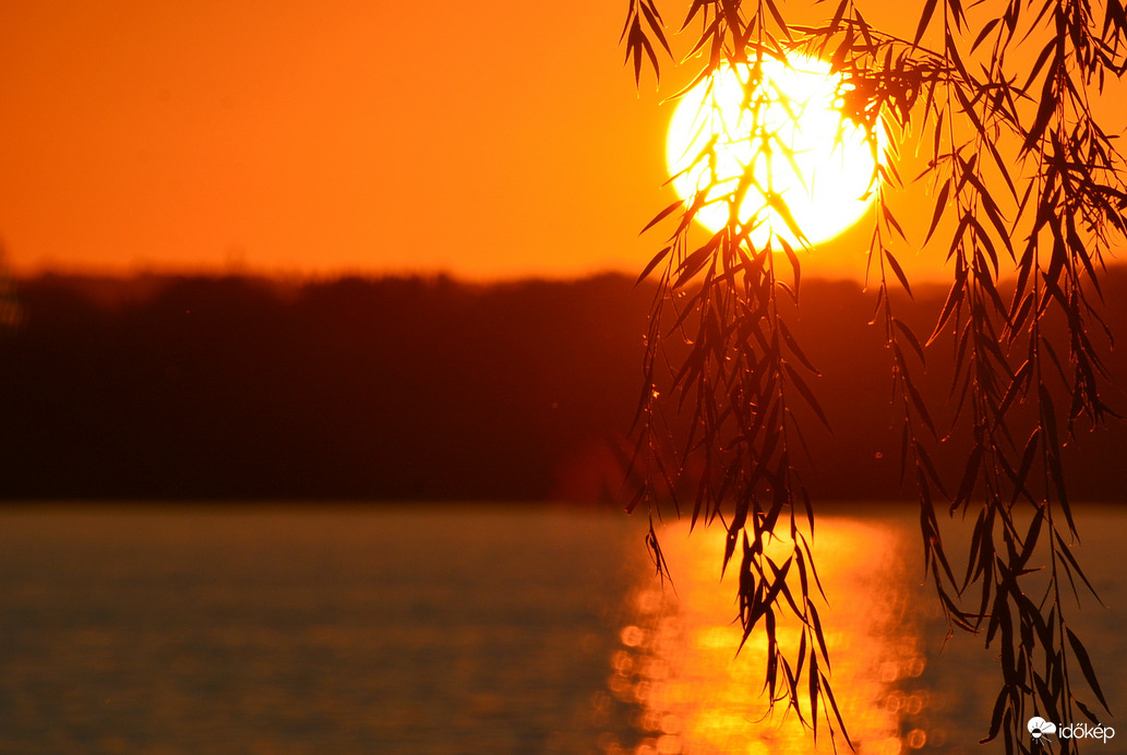 Naplemente Gyenesdiáson 09.18.