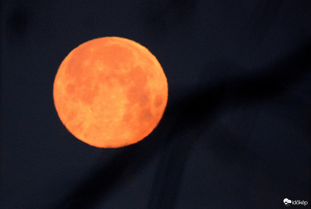 Hajnali Telihold 01.03.