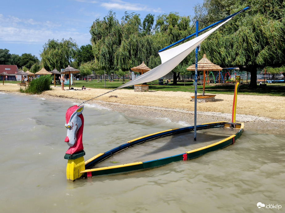 Jelenleg Vonyarcvashegyen 06.05.
