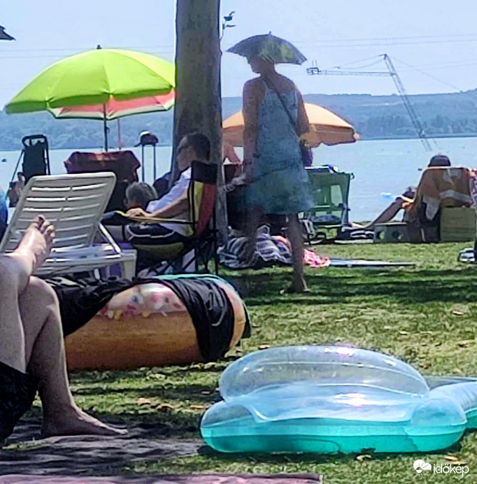 Ernyők között ernyő:)))