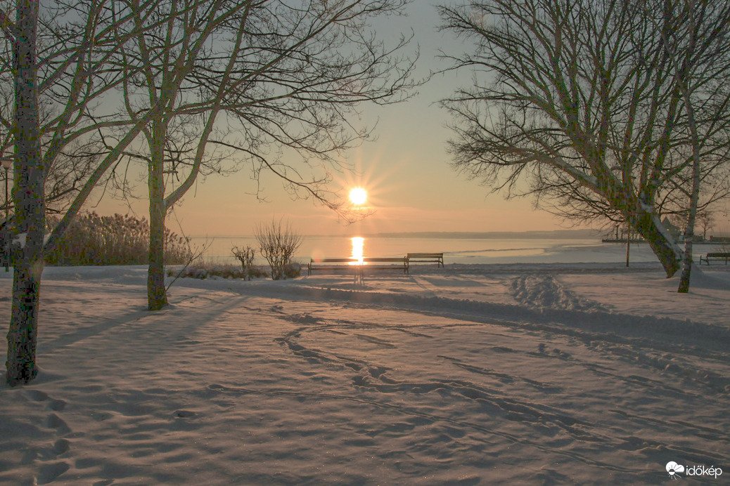 Jó reggelt Napfény