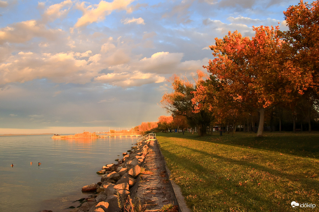 Balatonlellei ősz 