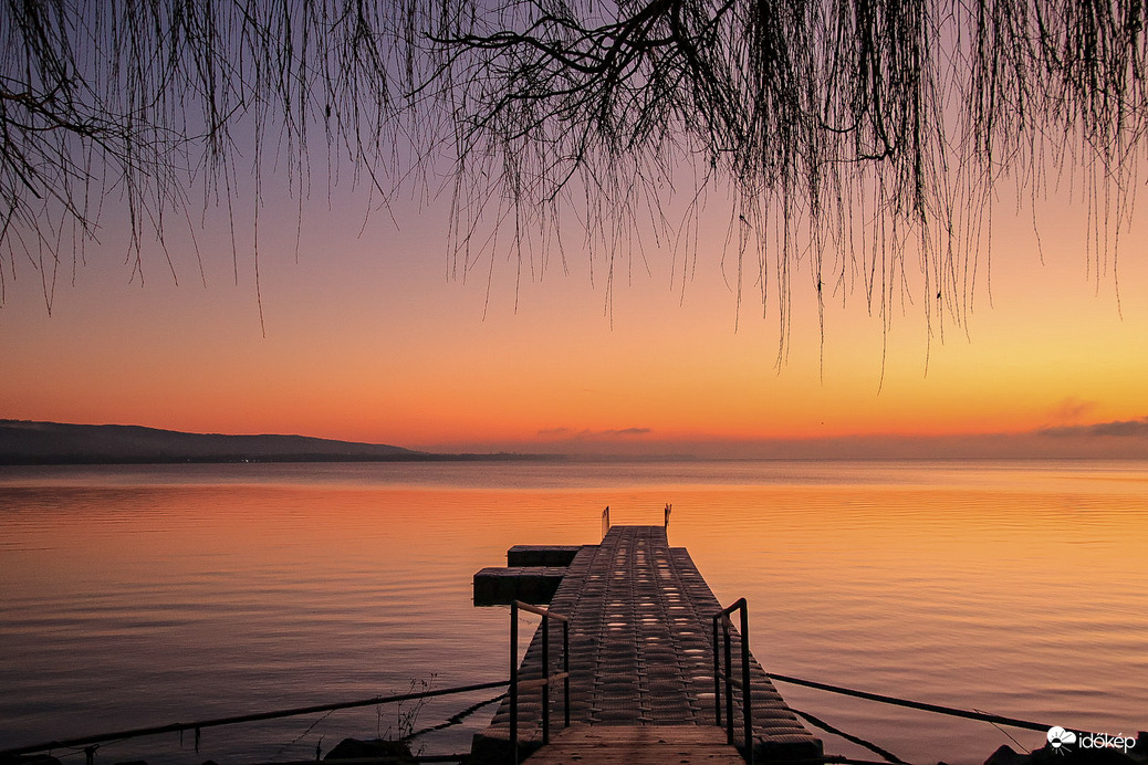 Varázslat Napfelkelte idején
