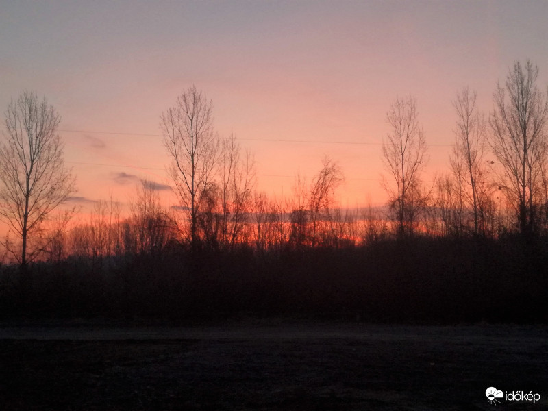 Somogyjádon  reggel