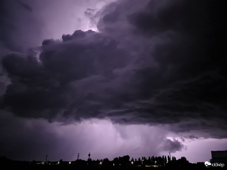 Észlelési fényképek