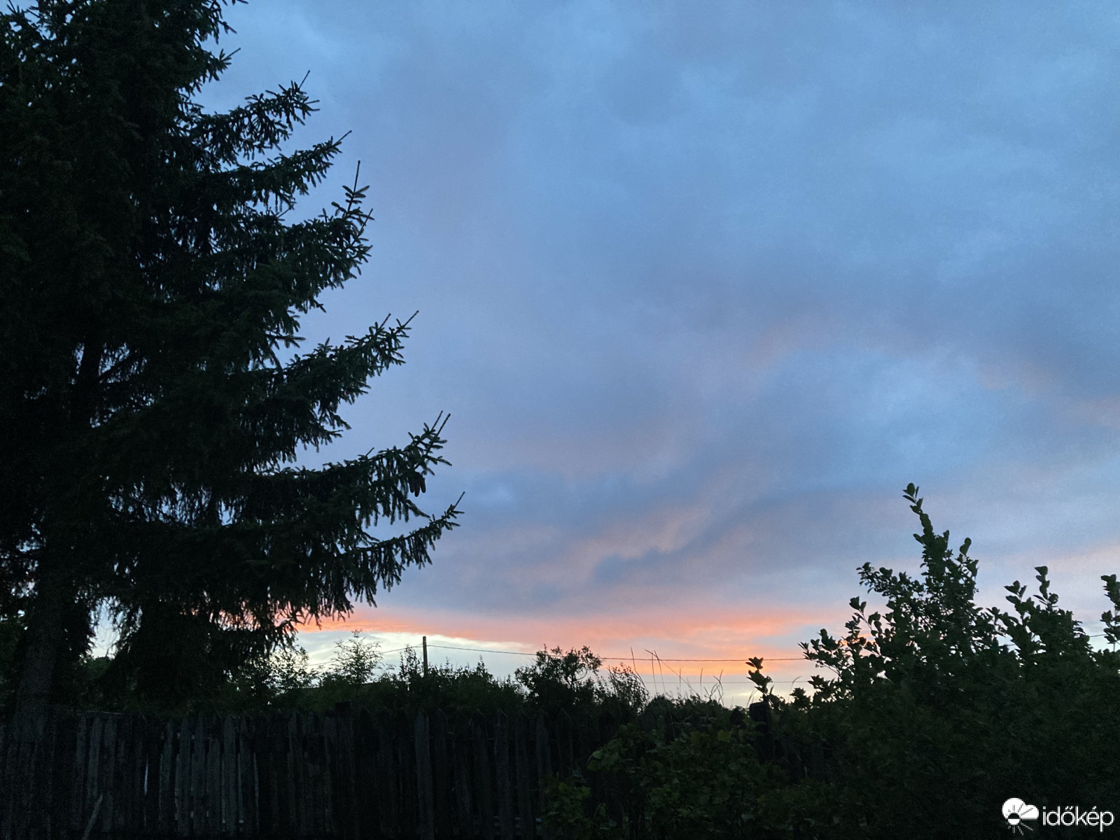 Észlelési fényképek