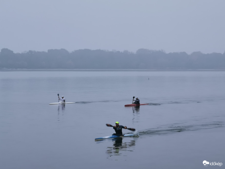 Ködös ősz az Öreg-tavon...