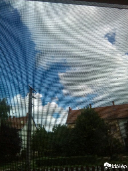 Észlelési fényképek