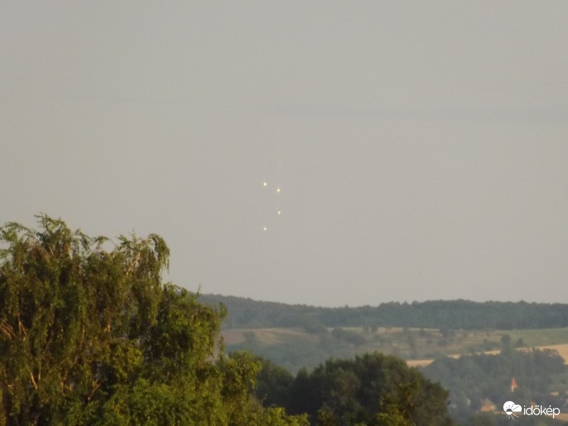 Észlelési fényképek