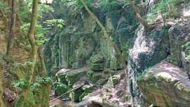 Súr