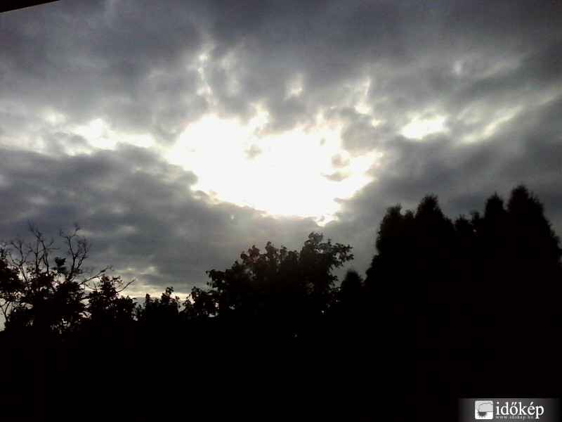 Észlelési fényképek