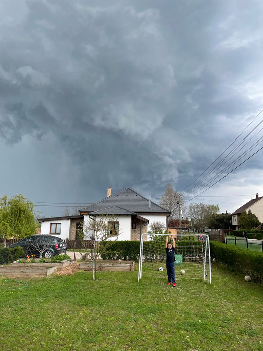 Észlelési fényképek